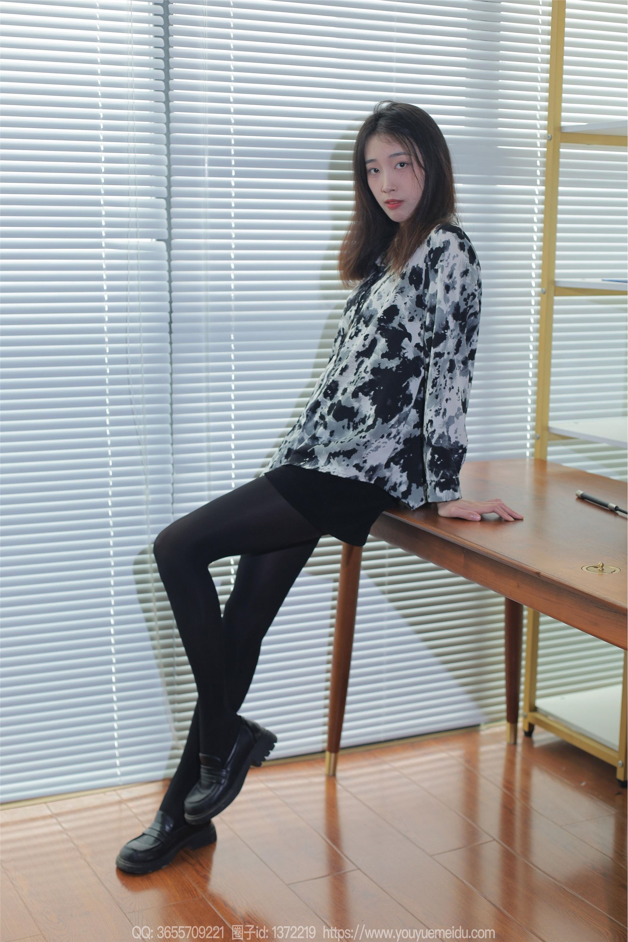 IESS异思趣向  2024.02.04 丝享家 1655 小九《黑色厚袜》